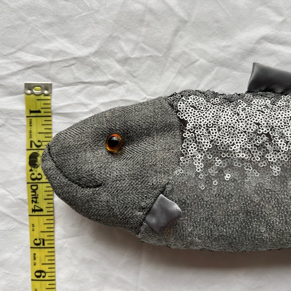 Handcrafted Silver Sequined Stuffed Fish Souvenir from Iceland | 15" - Picture 7 of 7